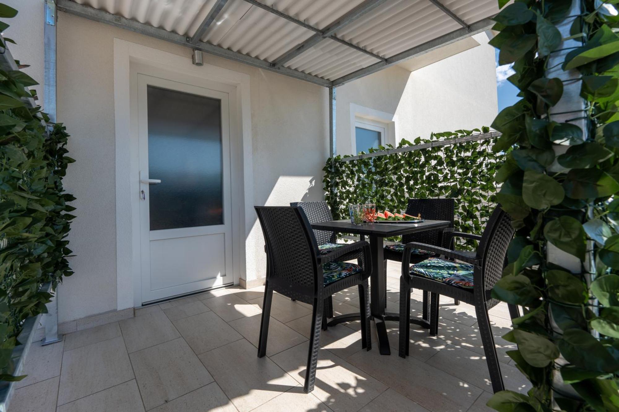 Apartmani Livaja Plano Εξωτερικό φωτογραφία