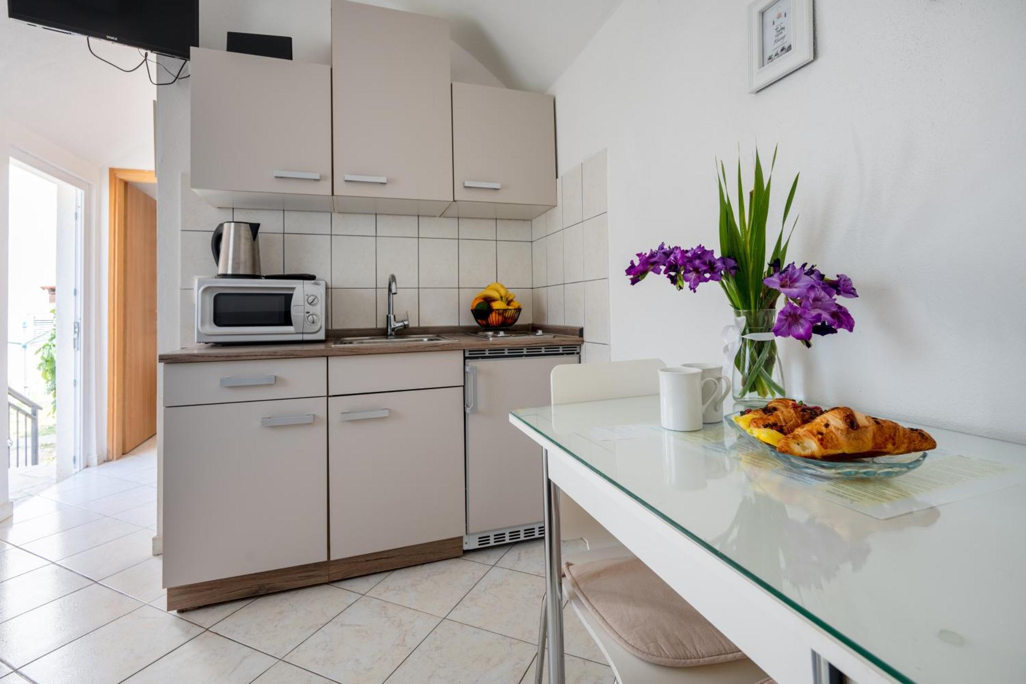 Apartmani Livaja Plano Εξωτερικό φωτογραφία